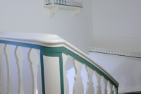 Treppenhaus grün weiss